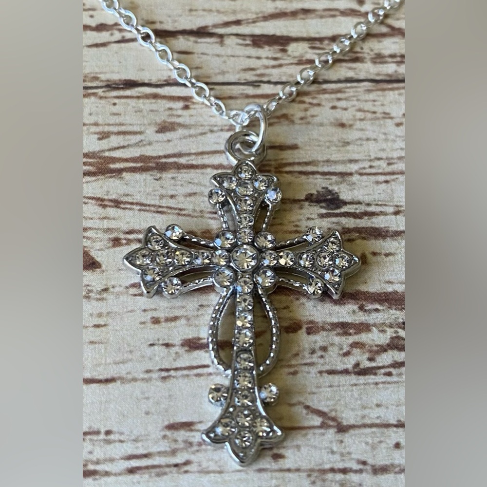 Sparkling Silver Large Rhinestone Cross Dangle Necklace